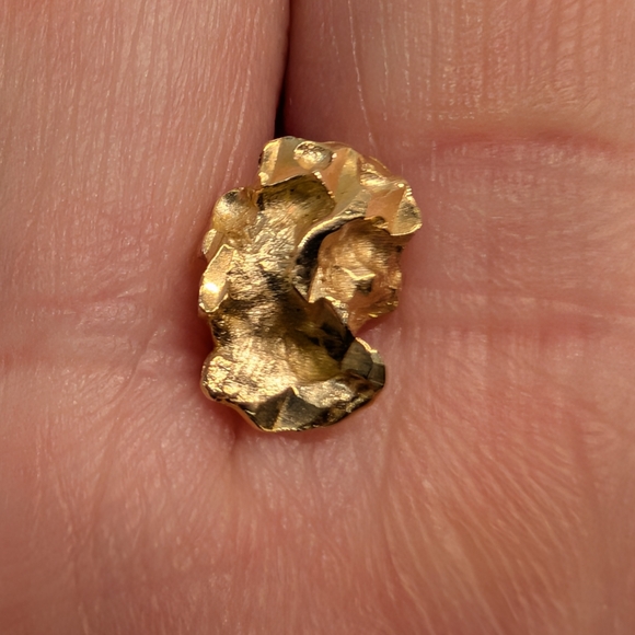 14k Gold Nugget Pendant - Picture 4 of 7